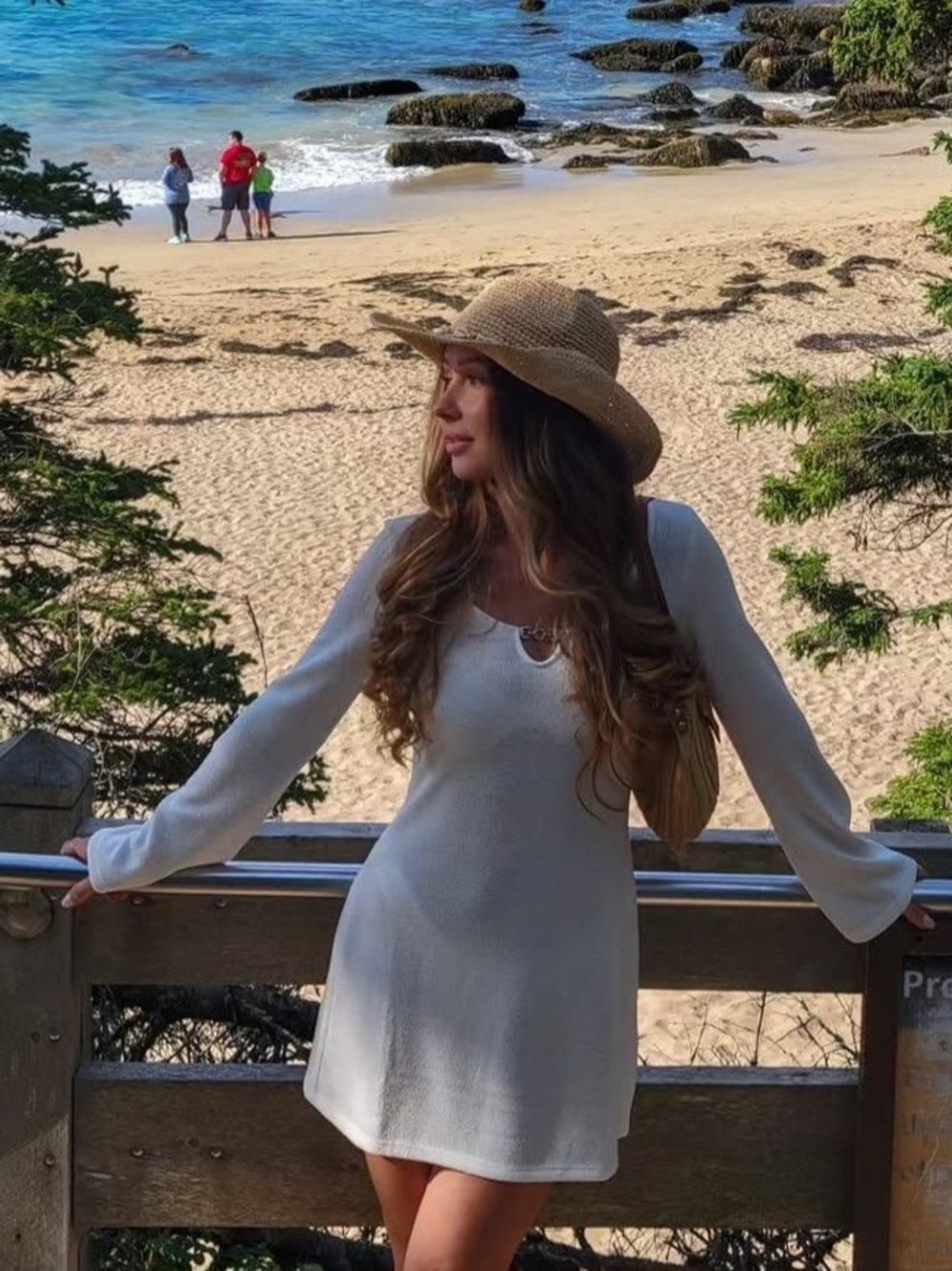 H&M White Long-Sleeve Scoop Neck Mini Dress
